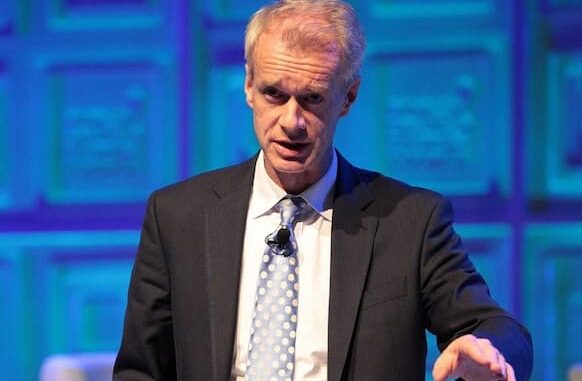 Stephen Sackur