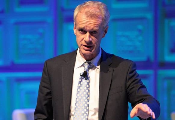 Stephen Sackur